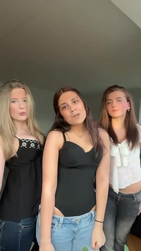 @ℳ𝓎 ℋ𝒶𝓇𝓃ℯ𝓈𝓀 ❤️