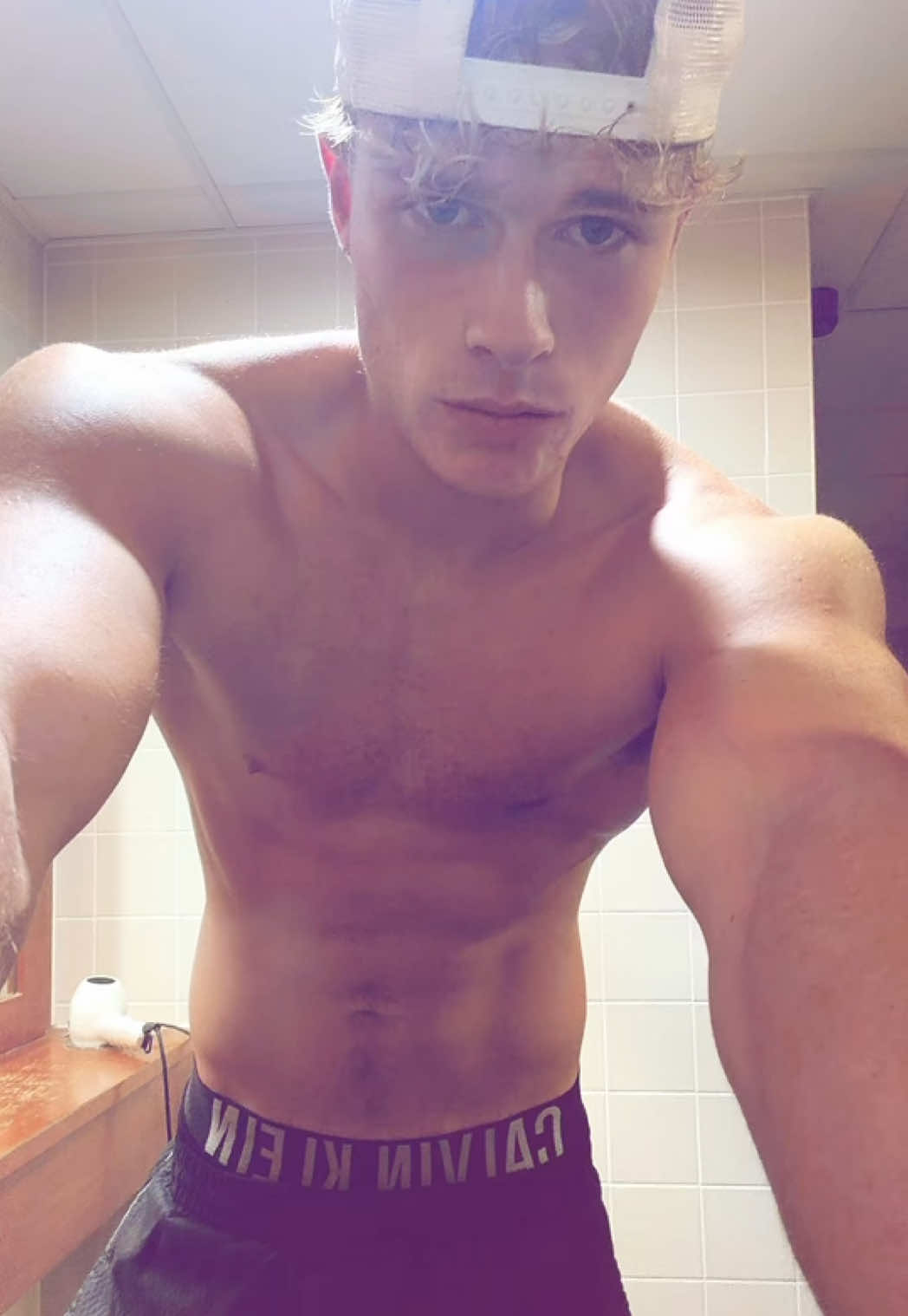 @henrylifts