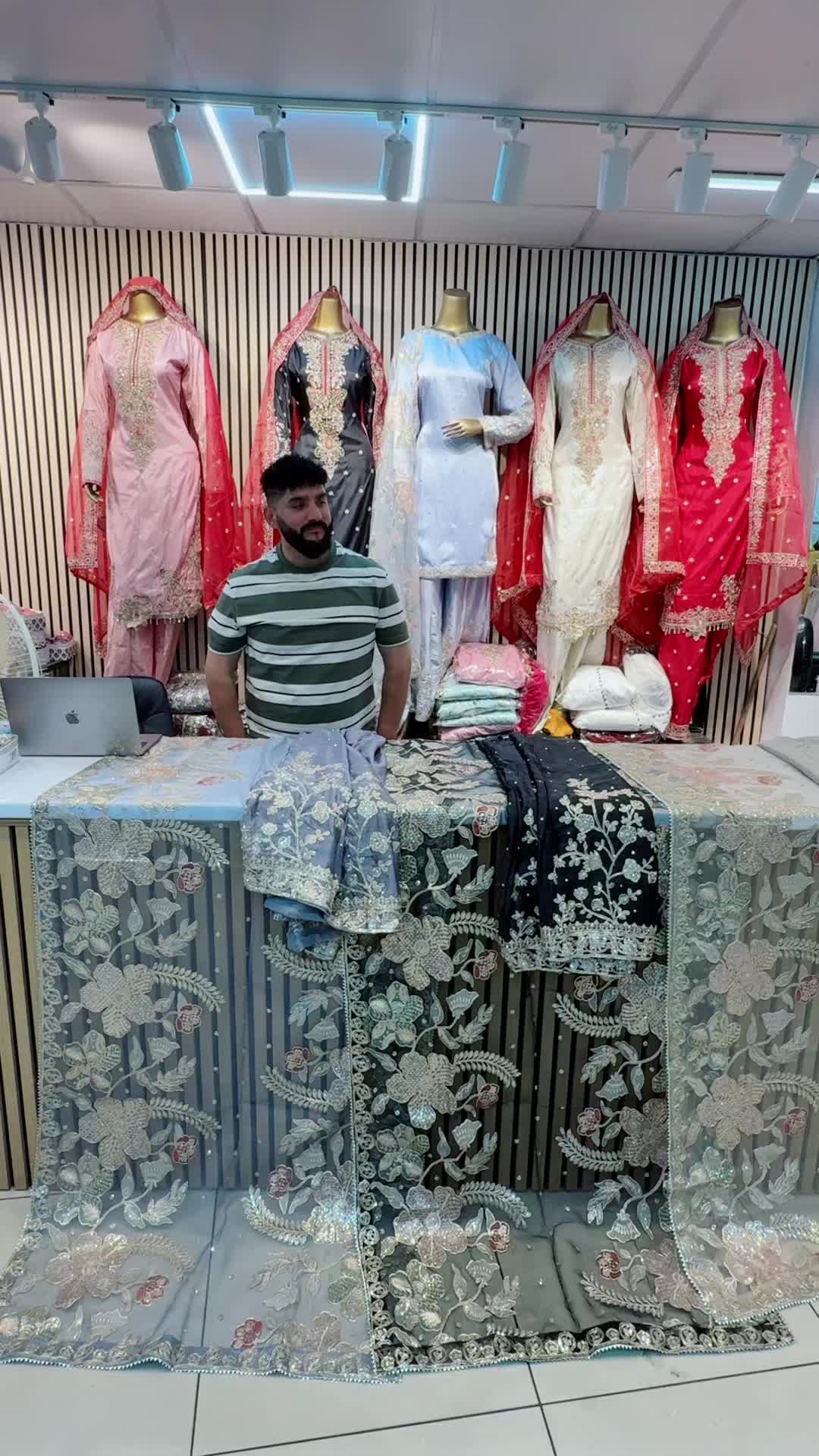 @T&J Fashion
