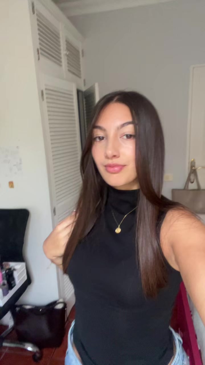 @maría