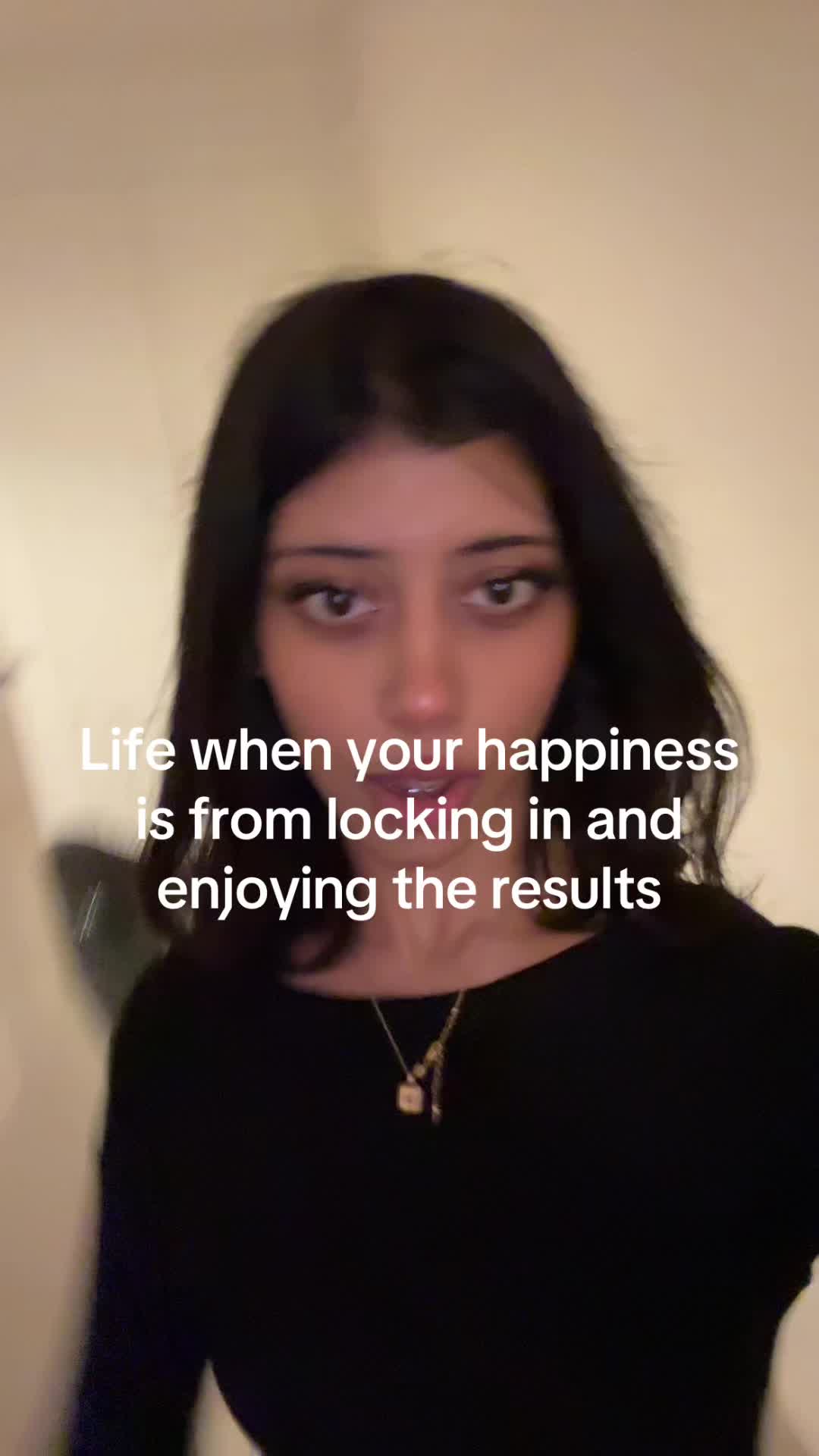 @￼