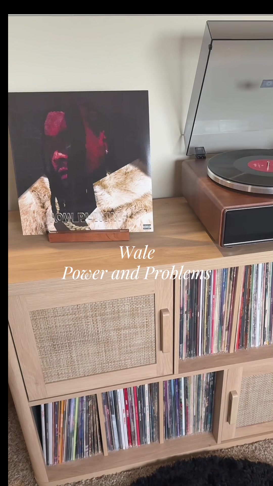 @billieellisvinyl
