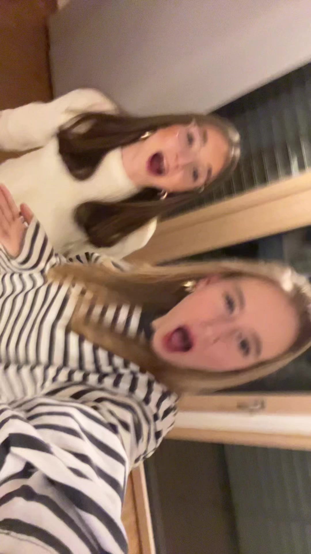@lena