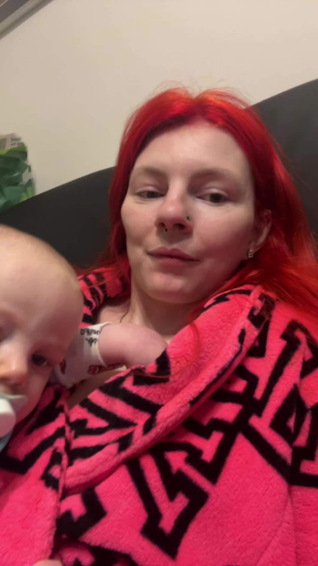 @sarah twin emo mama