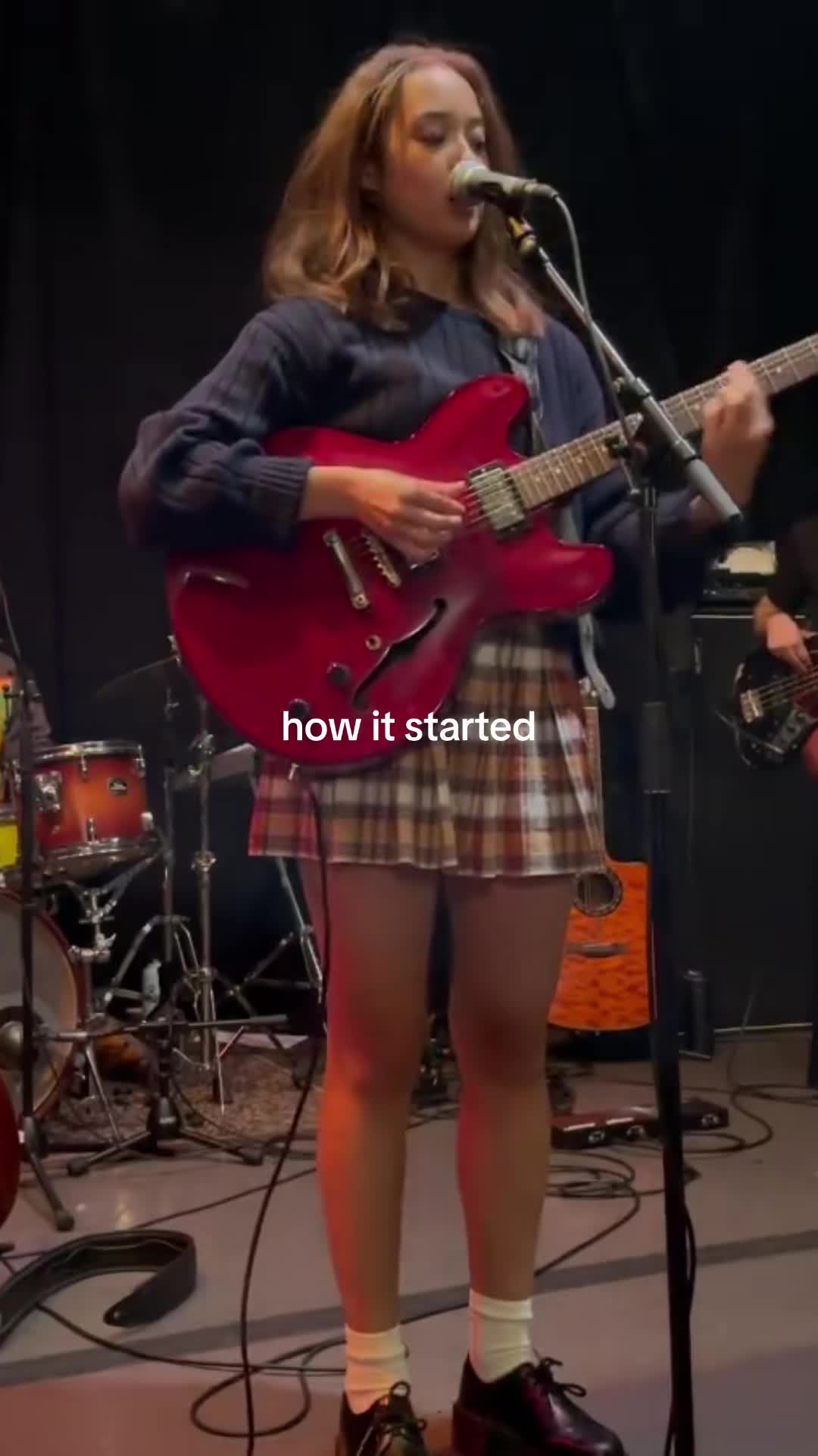 @valentinelaufey (fan account)