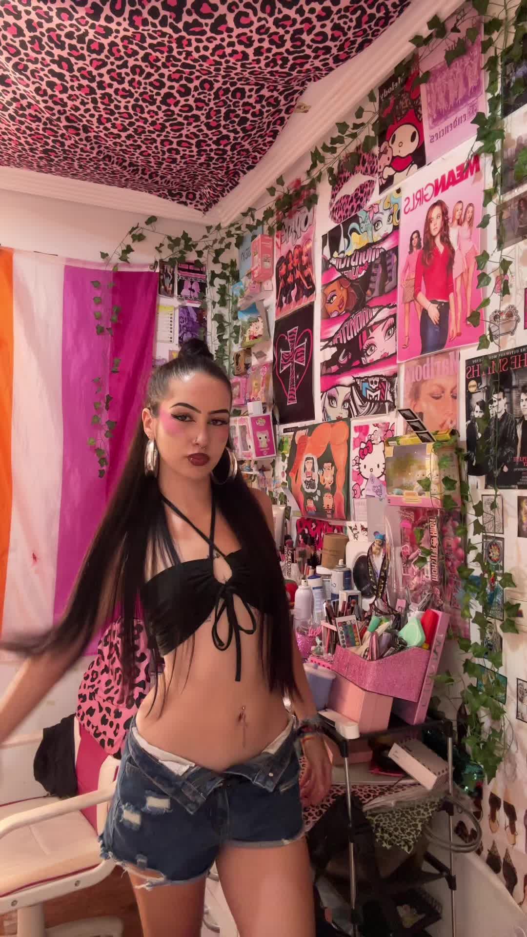 @SophieIIy