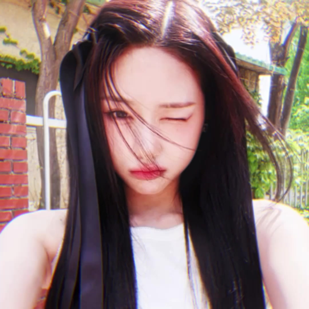 @୨⎯ pretty girl - 07.08 ⎯୧