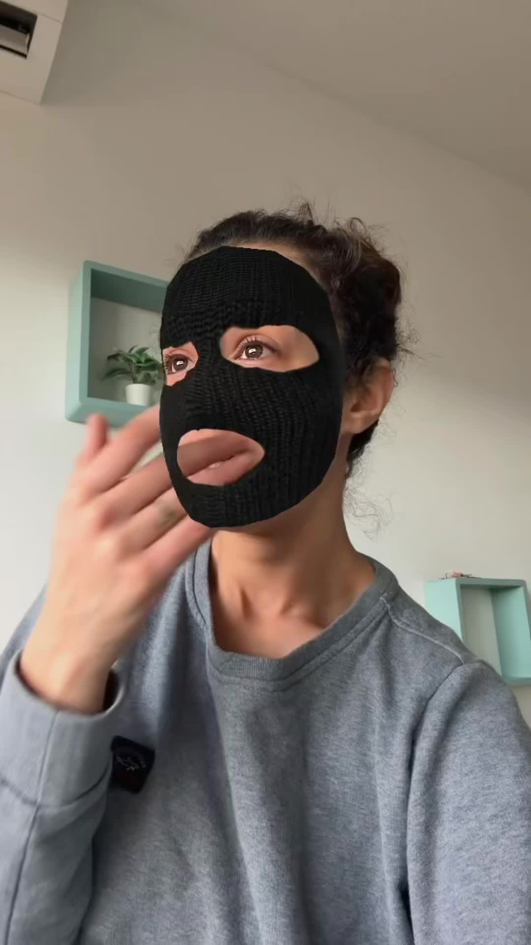 @Minoushka