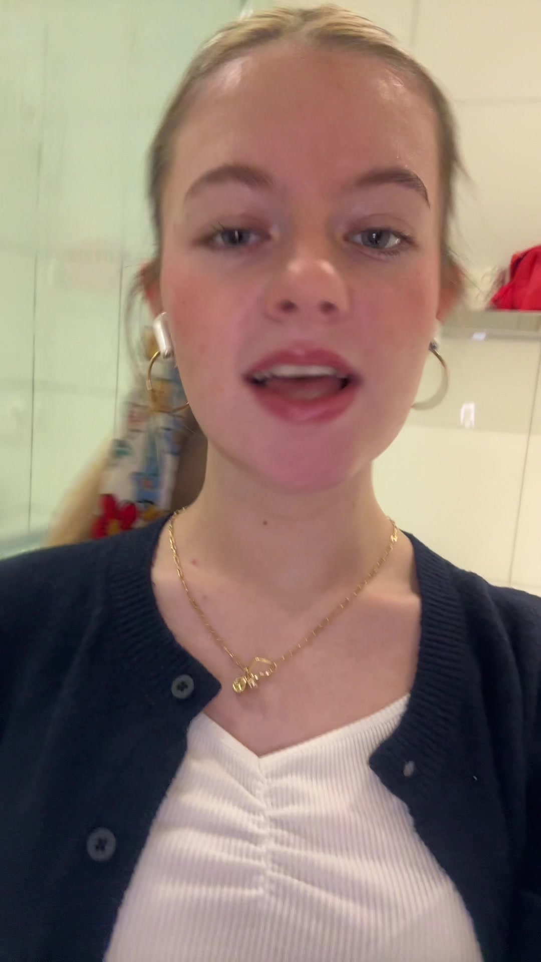 @Gracie ⊬