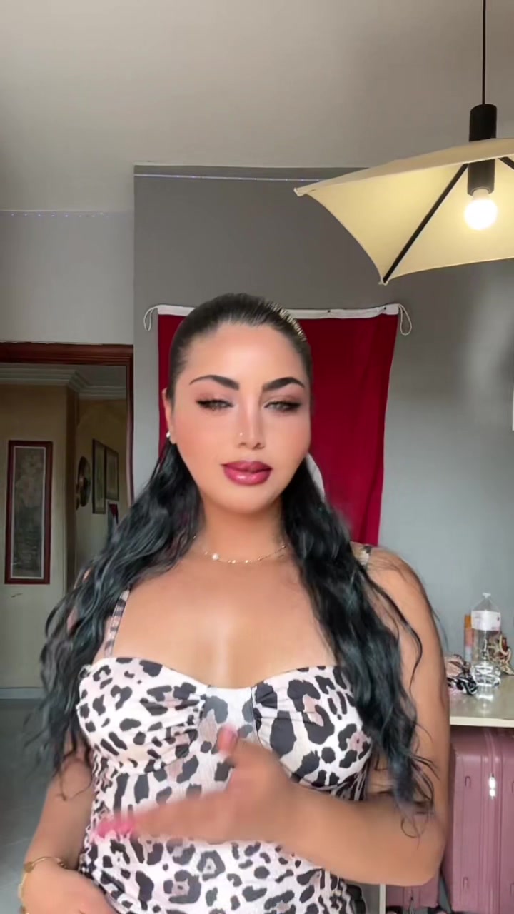 @حلوة 🦋 Luana