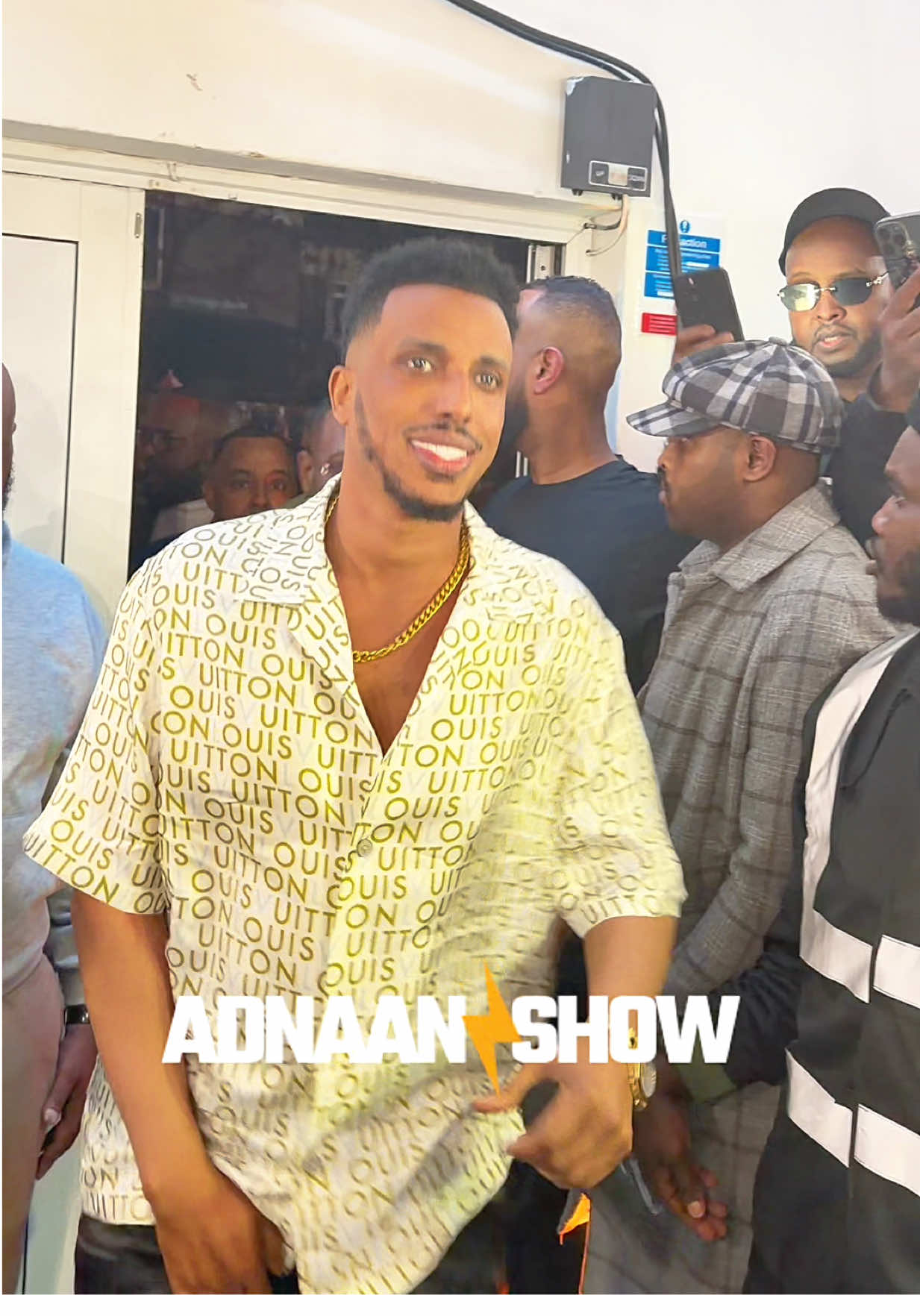 @ADNAANSHOW 🇬🇧