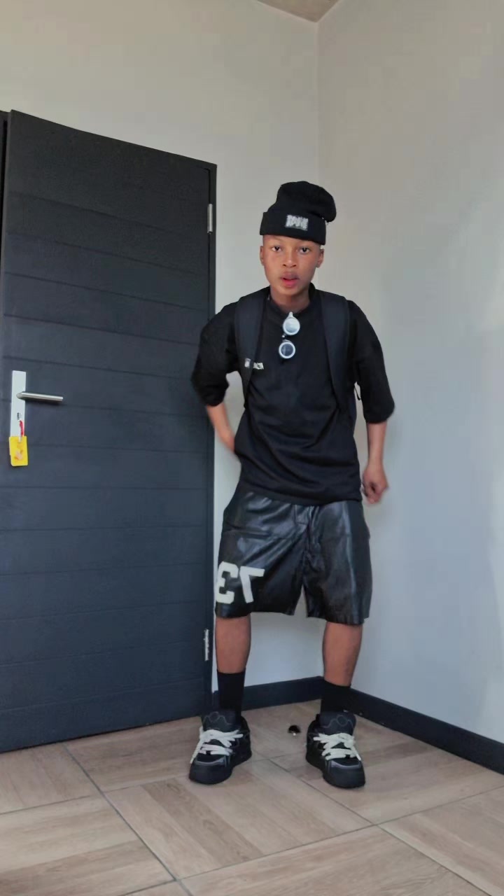 @🅿️𝗵𝗮𝗯𝗹𝗼_𝗞_𝗥𝘀𝗮🇿🇦