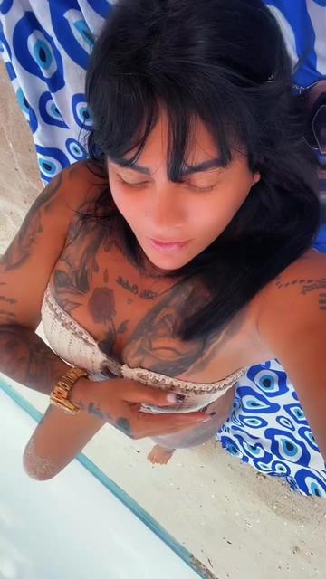 @morena tatuada itapuaçu