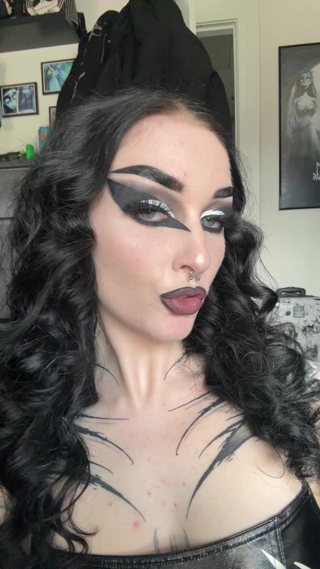 @Amber 🖤
