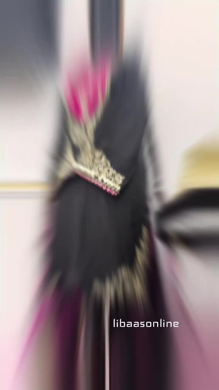 @ਲਿਬਾਸ by ਕੌਰ