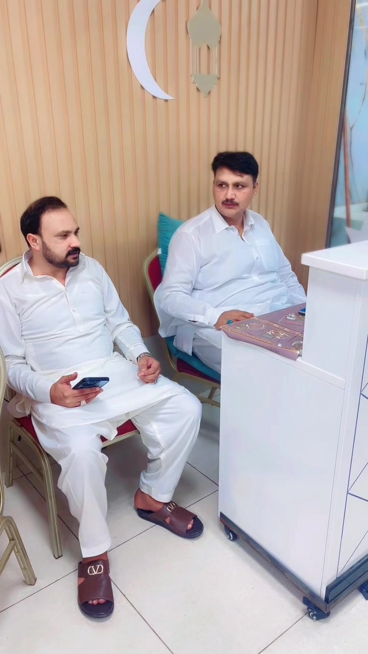 @Qalab Abbas