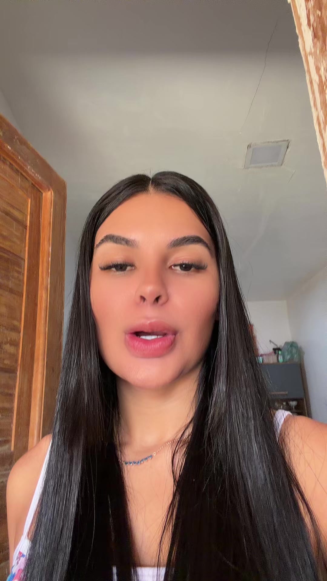 @naelypereira