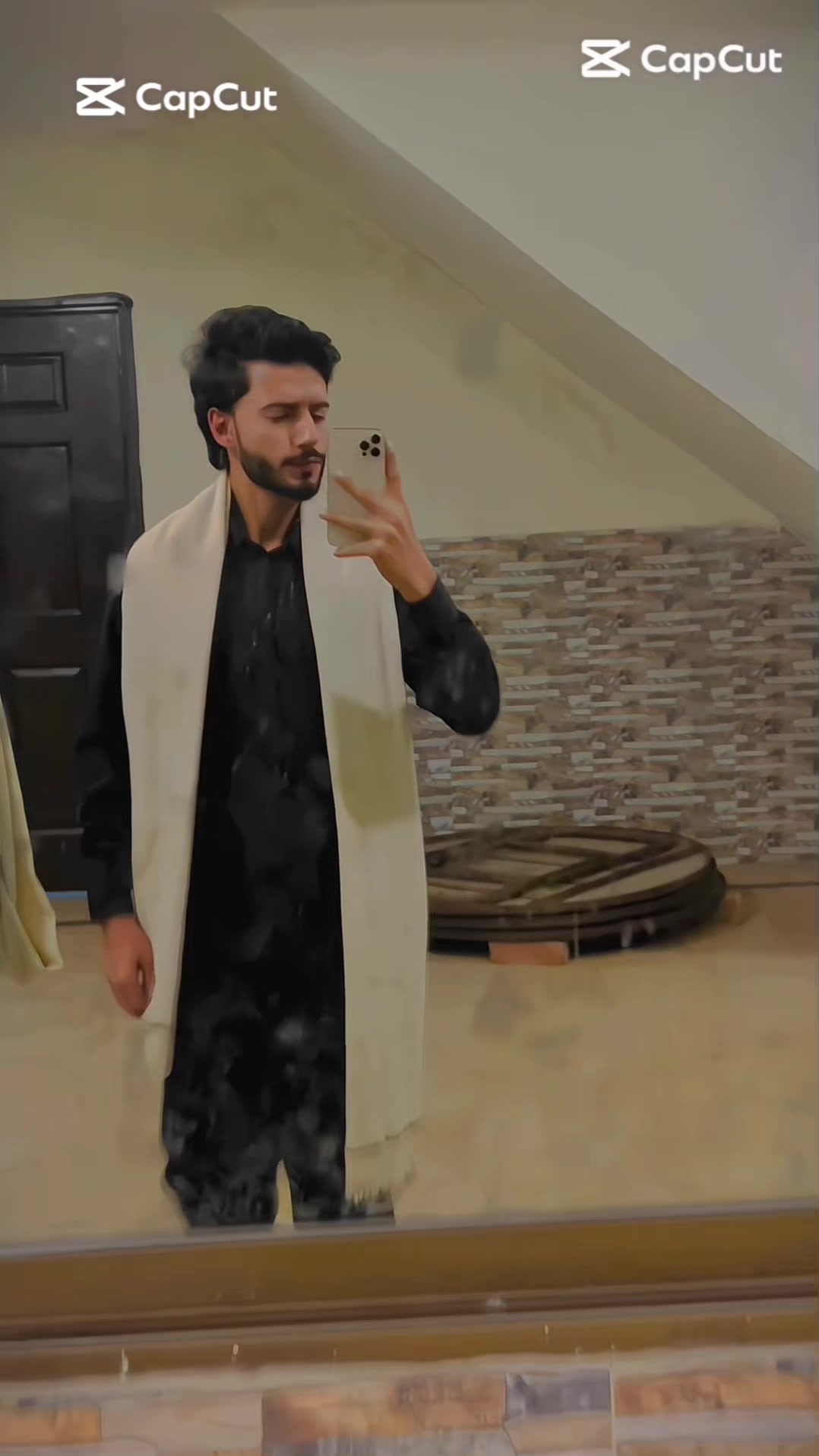 @Usما ن 🧸🎀