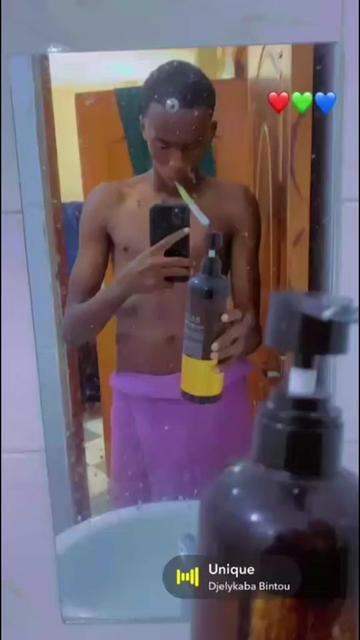 @Naanoow 🇸🇴+🆎