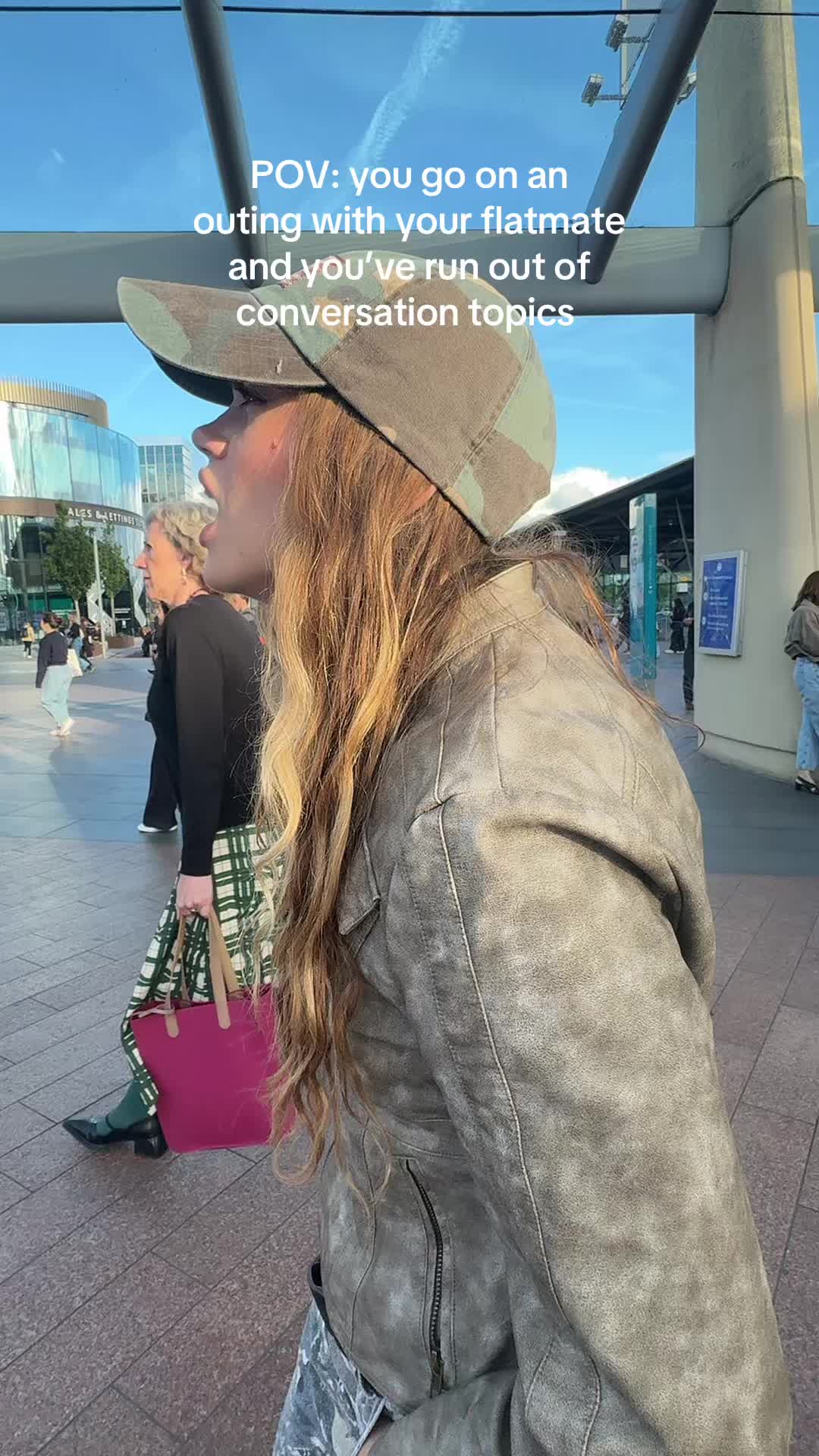 @Alicenevin<3