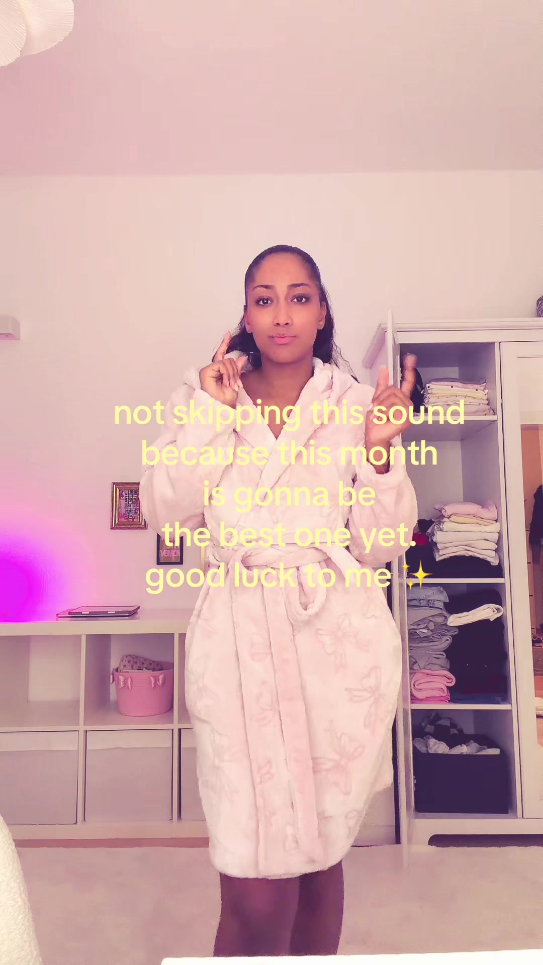 @elisa.mbww