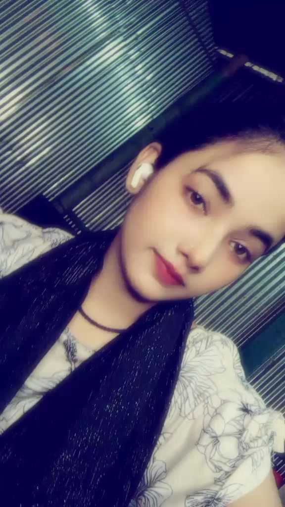 @দুষ্টু মায়ের মিষ্টি মেয়ে