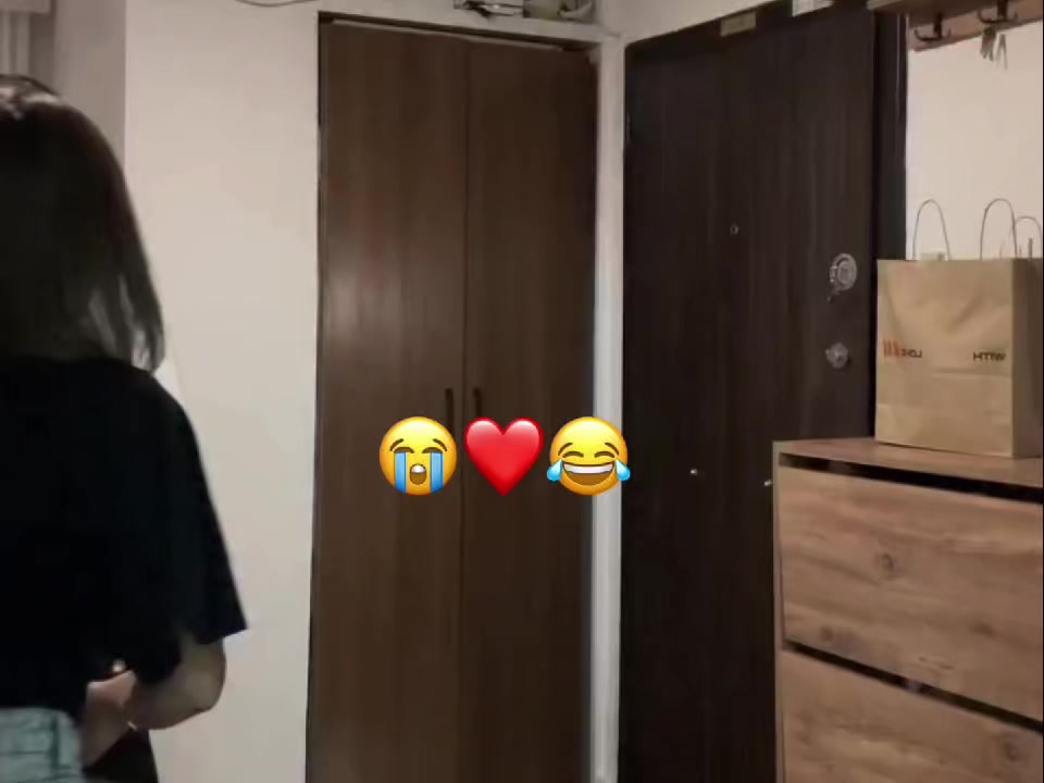 @ŁØ₱₱Ɏ🫅🇧🇪