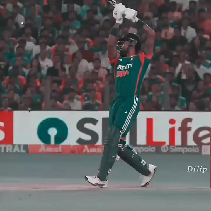 @𝔍𝔲𝔫𝔦𝔬𝔯 𝔊𝔦𝔩𝔩 77