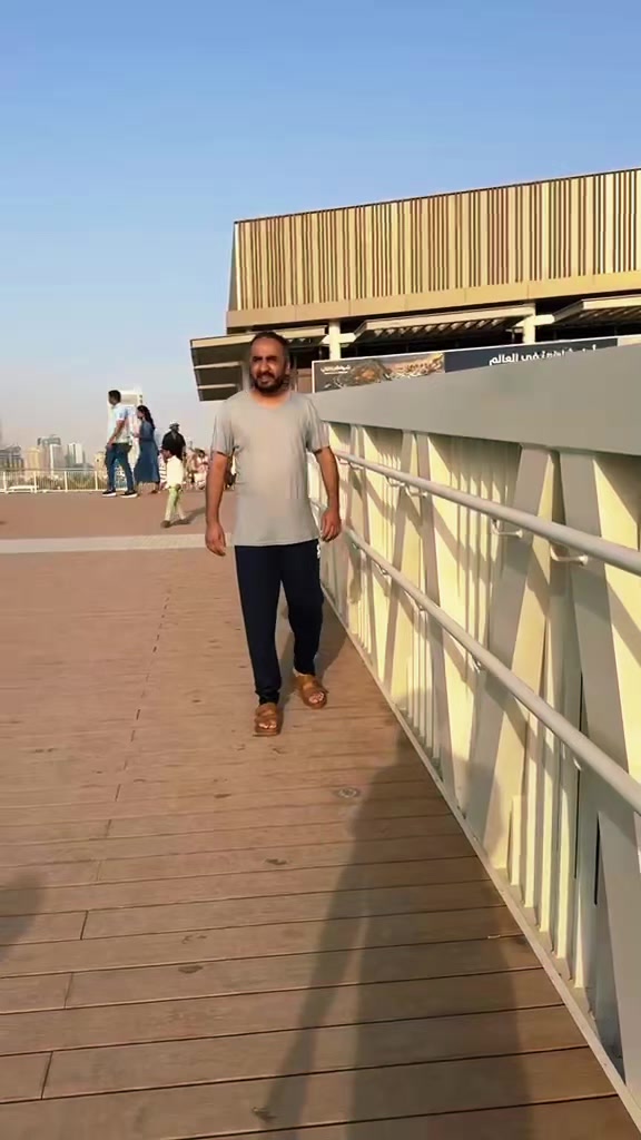 @🇵🇰 Naveed Pardesi 🇦🇪