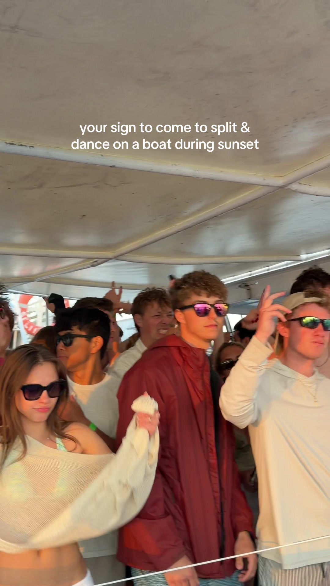 @Out To Sea - Split Boat Party