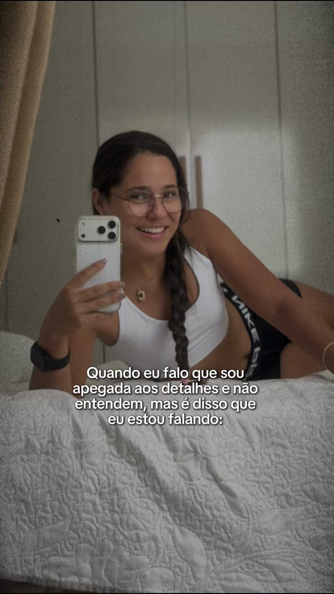 @_camilaeloi