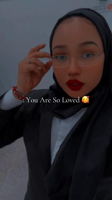 @QUEENOFEAST👑