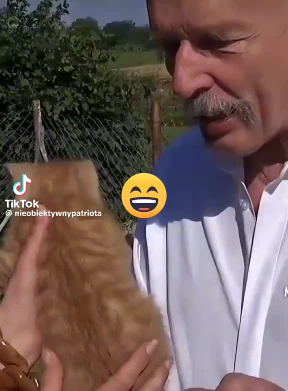 @Szajbus_92
