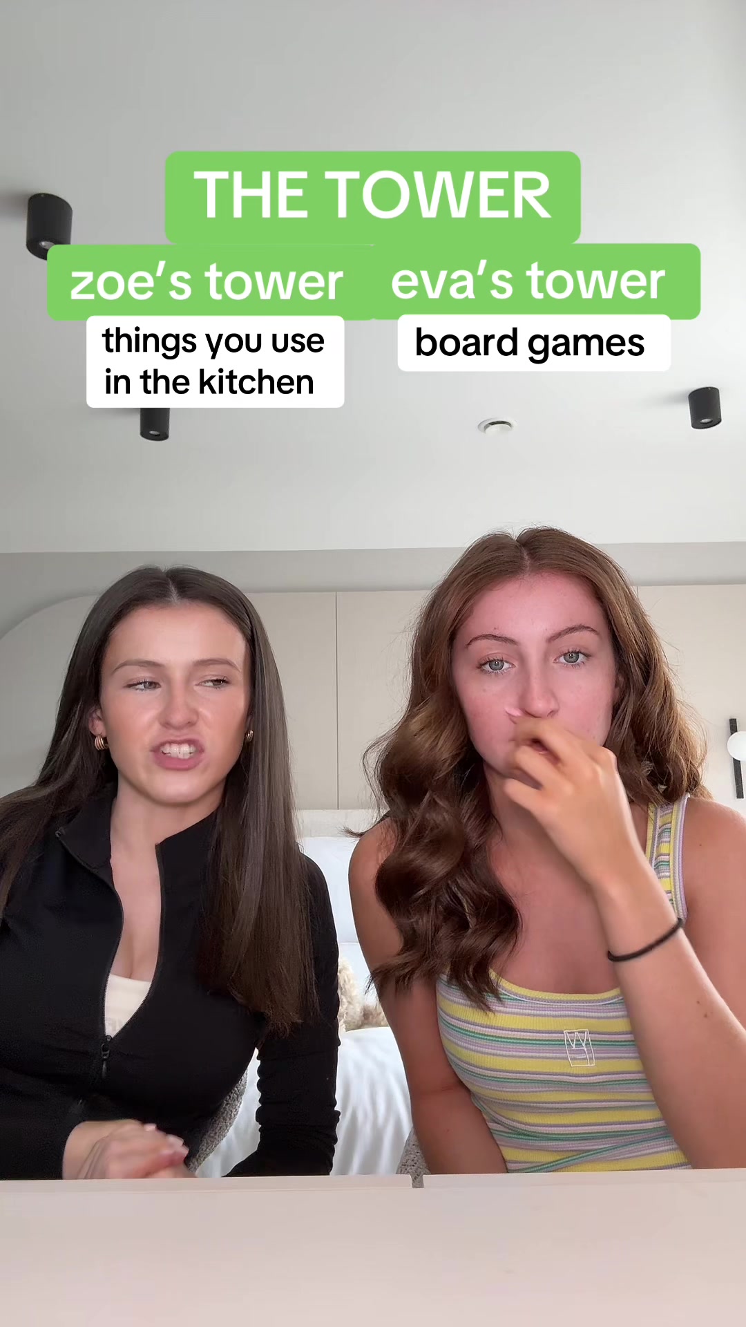 @thesimp5onsisters