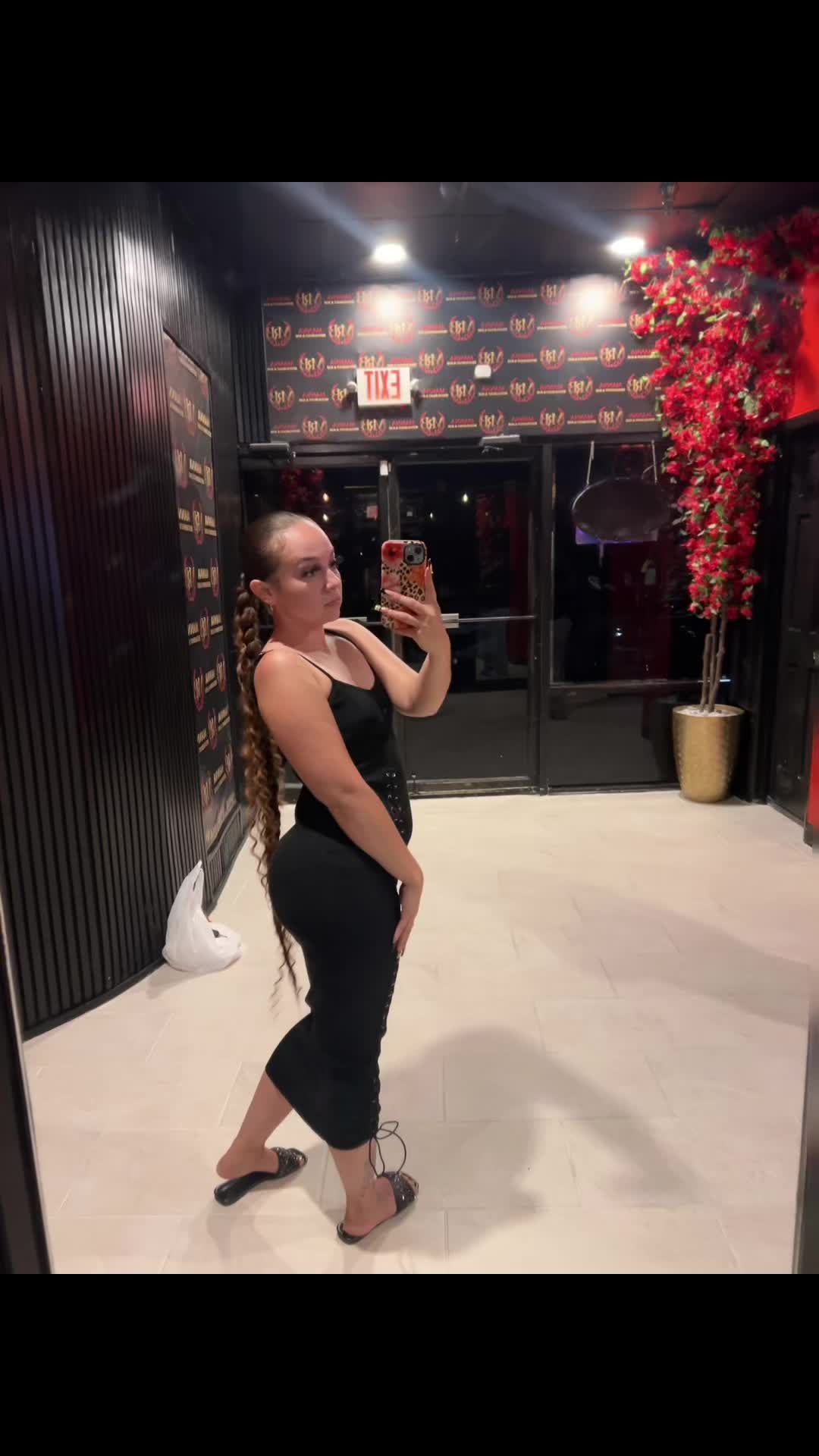 @JiggaBaby9/15🎉🥥🌺