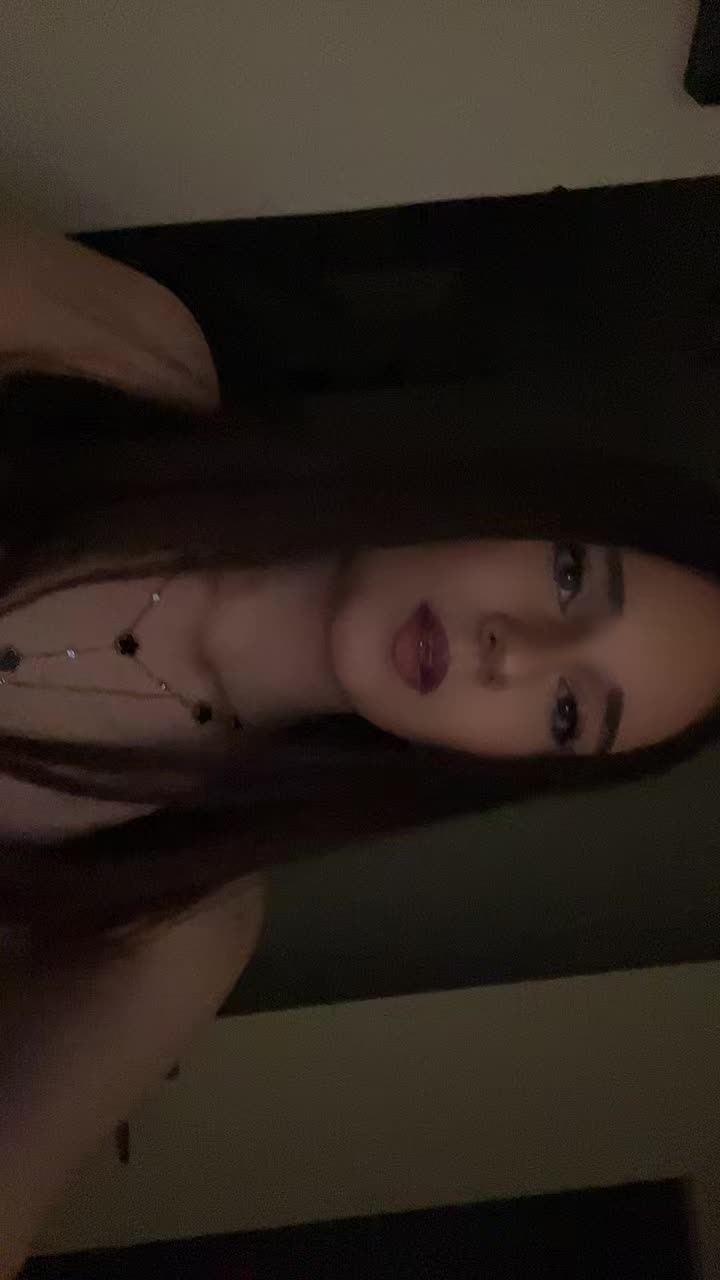 @𝘓𝘰𝘶𝘯𝘢 ⏾