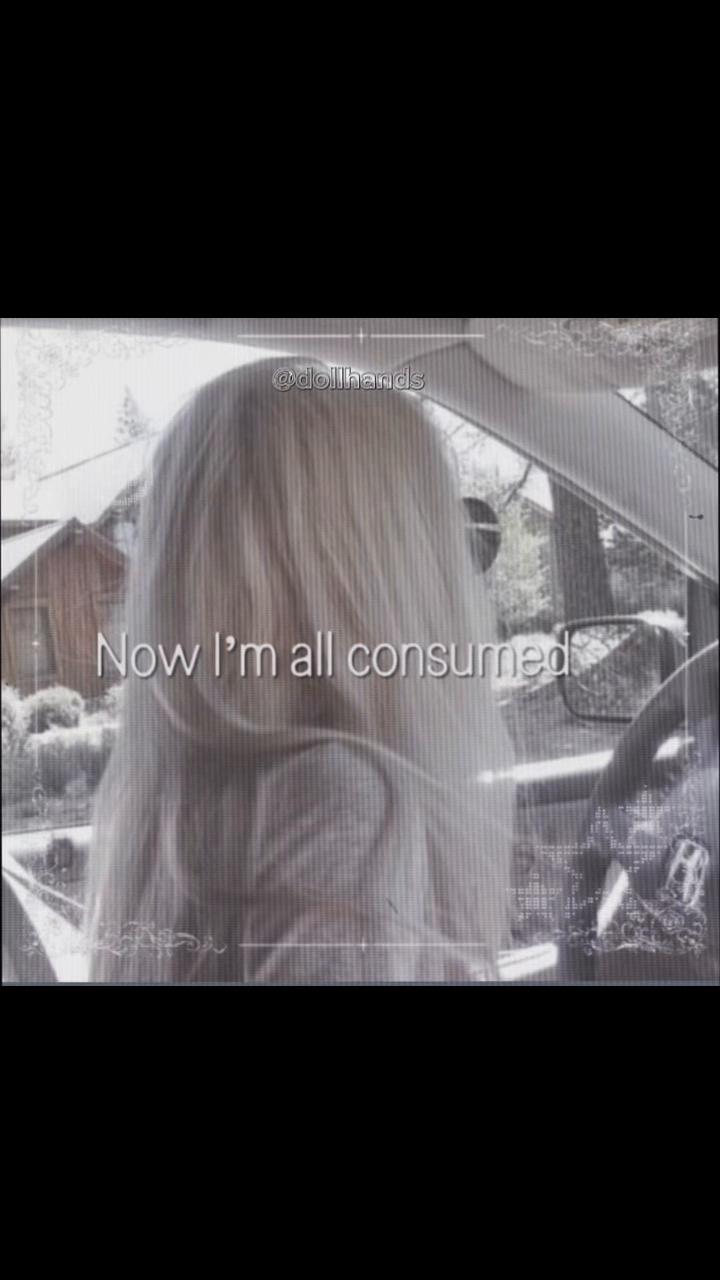 @𝘥𝘰𝘭𝘭𝘩𝘢𝘯𝘥𝘴