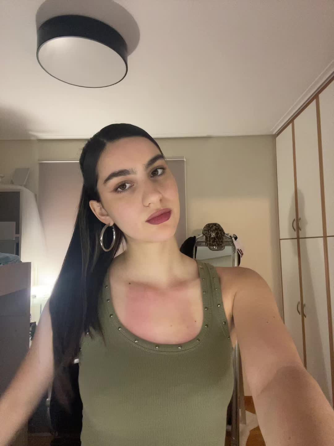 @tiffni0