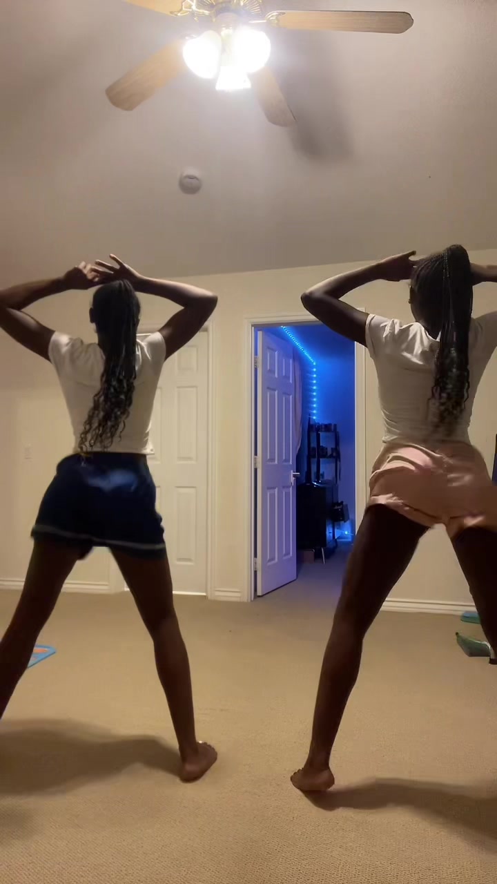 @_jsttaweirdoo_