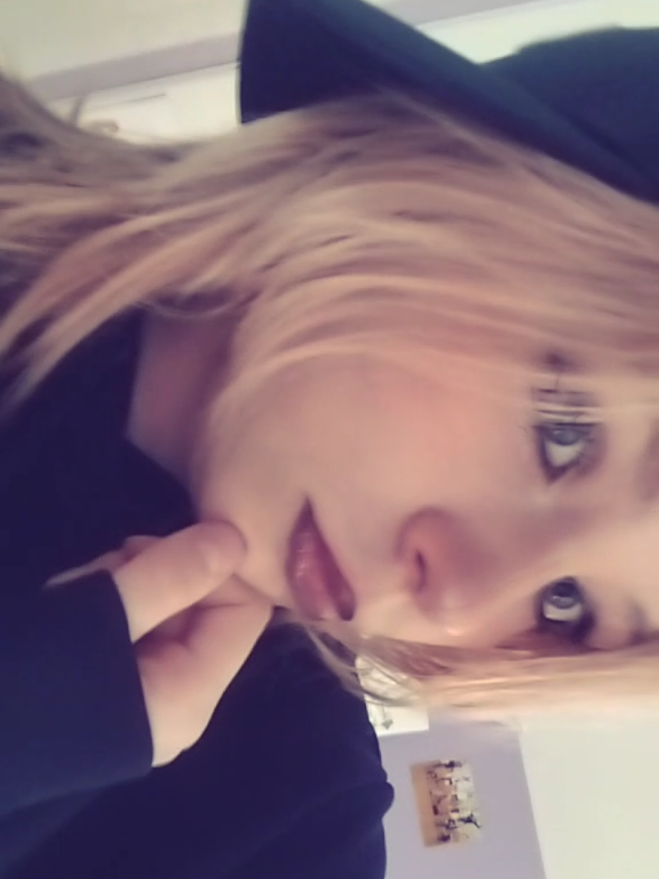 @Maëlle 🍒