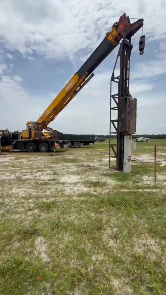 @Intan Crane service( ICS)
