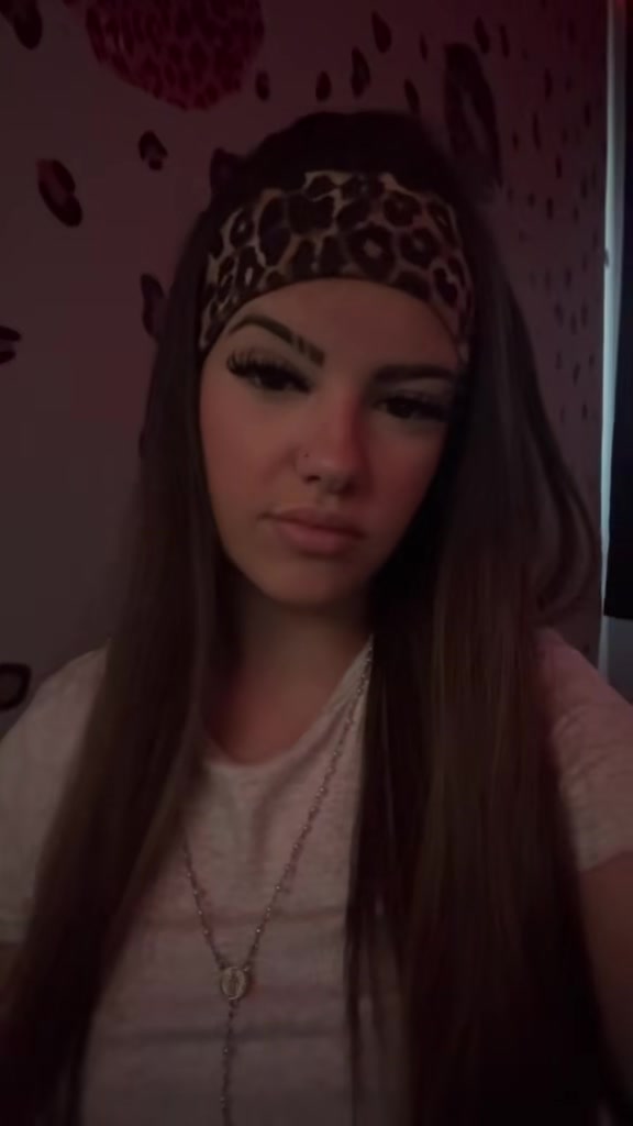 @𝒜𝒾𝓃𝒽ℴ𝒶💖💍♾️