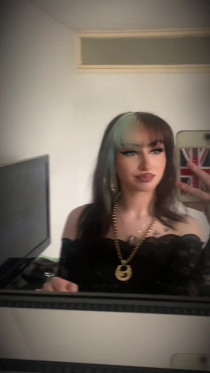 @Bb