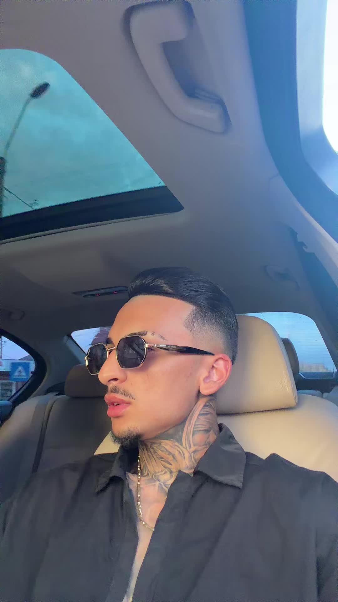 @Lazăr666