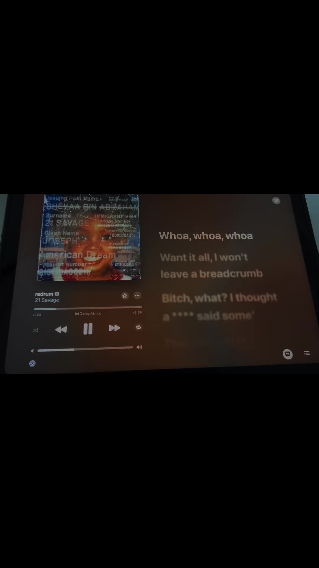 @🎧