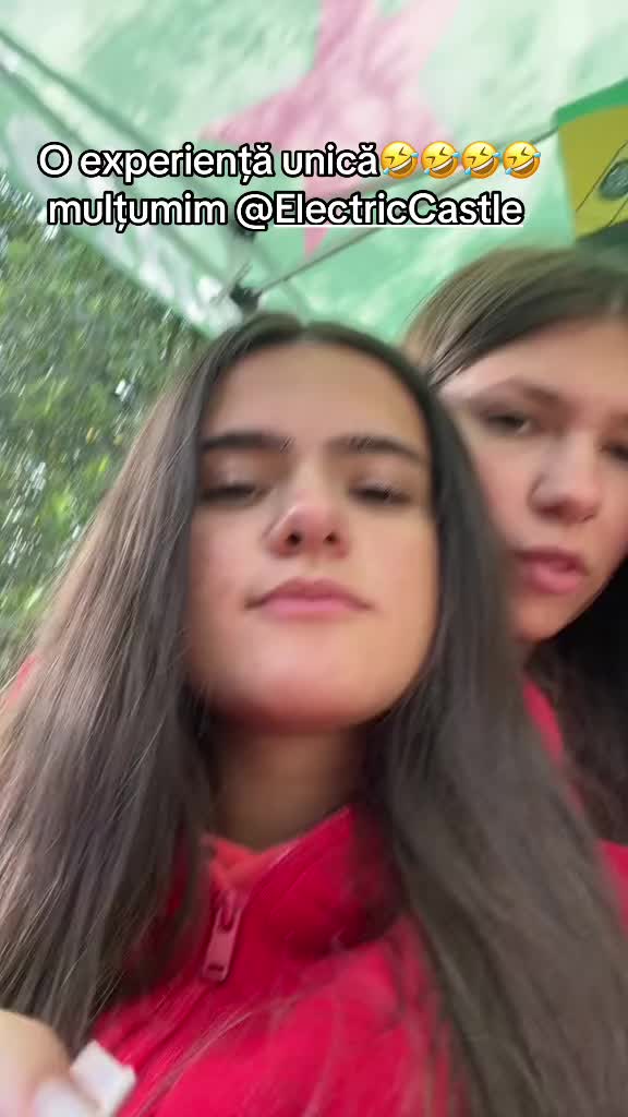 @lisiii