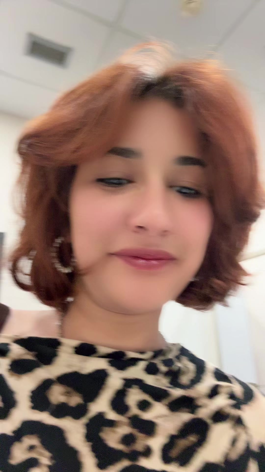 @^~^