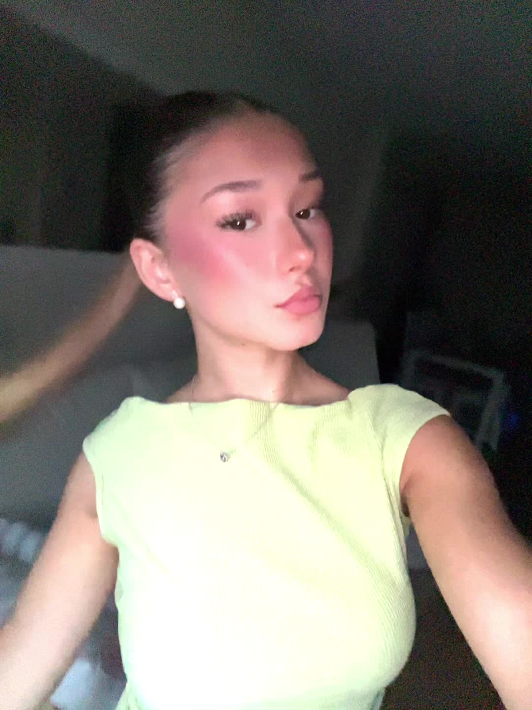 @𝑀𝒶𝓇𝓉𝒾𝓃𝒶🥥