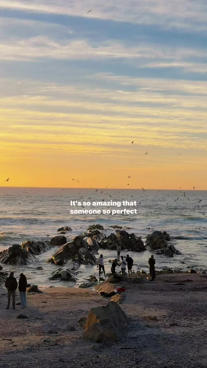 @Juanita | Travel + Lifestyle