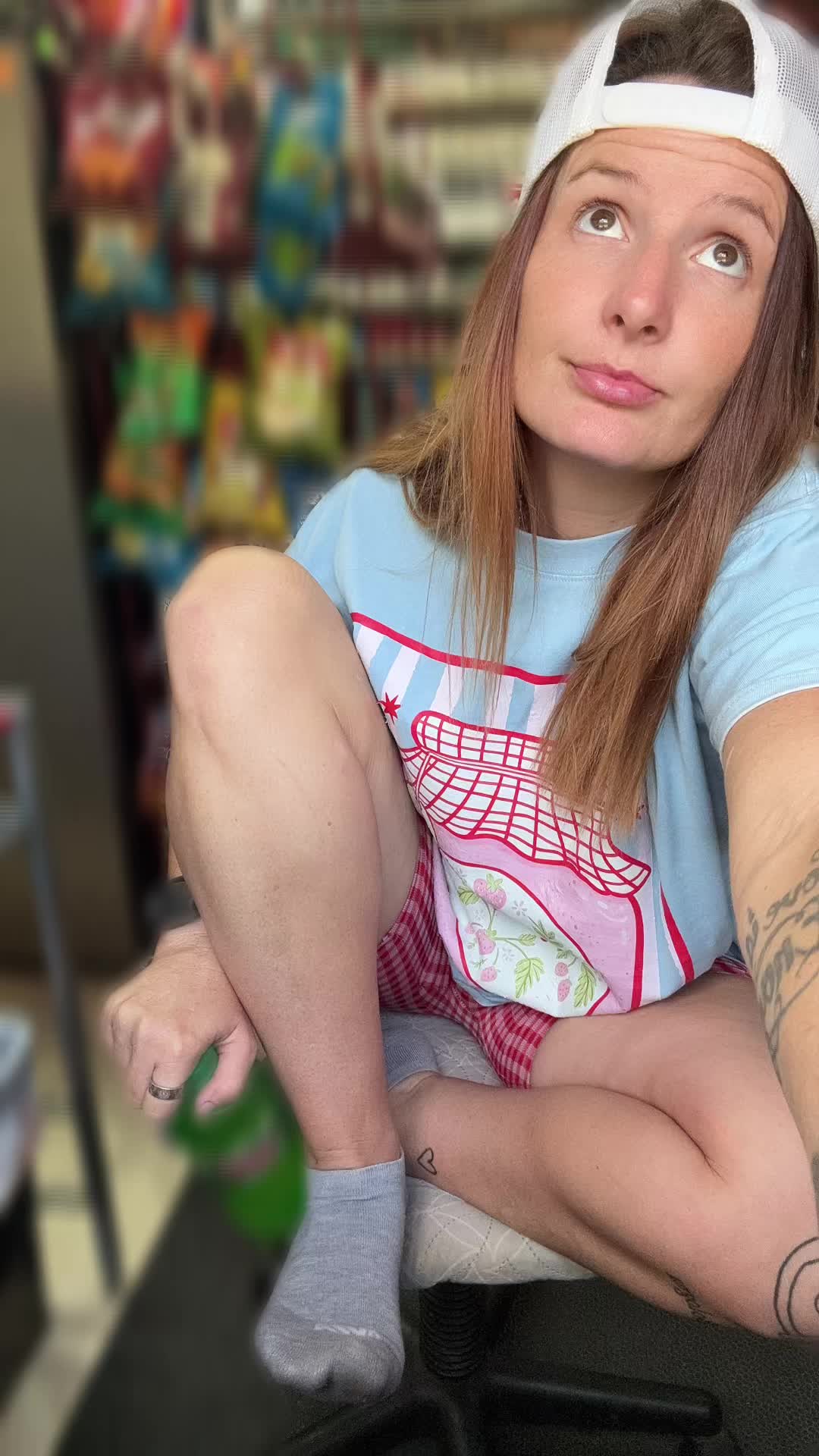 @🎲🎱⚡️L💋K⚡️🎱🎲
